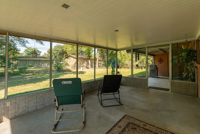 view of sunroom / solarium