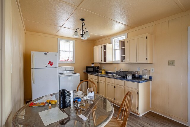7437 7th Ave, Sabine Pass, TX 77640 - photo 29