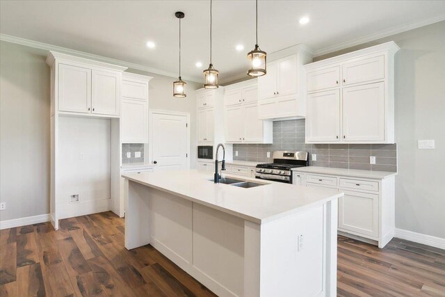 916 E Arizona, Bridge City, TX 77611