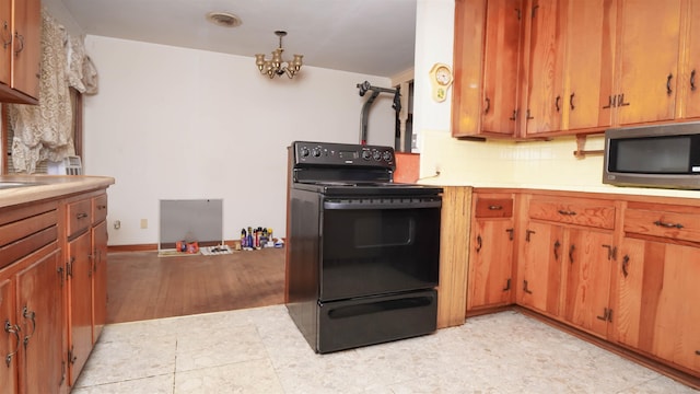 2810 Dogwood Ln, Beaumont, TX 77703 - photo 9