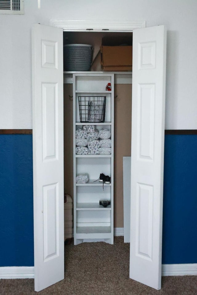1620 Wellington Pl, Beaumont, TX 77706 - view of closet