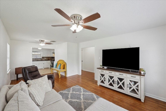 253 Hampton Ln, Beaumont, TX 77707 - photo 8