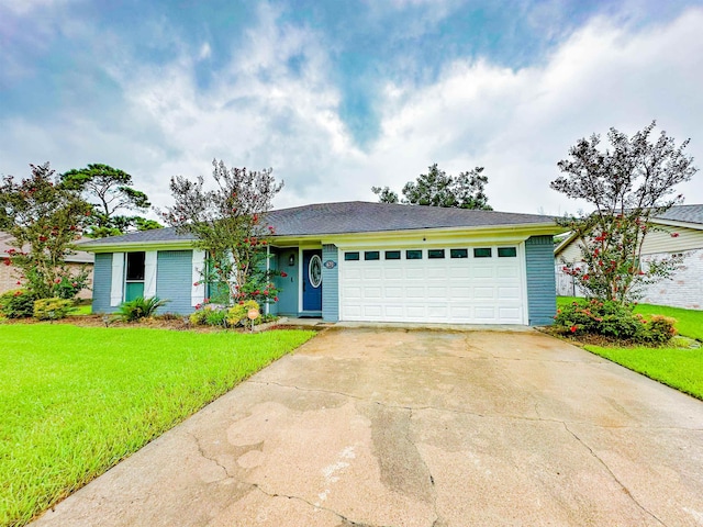 671 Birchwood Dr, Port Neches, TX 77651 - ranch-style home with a garage, a front yard, and concrete driveway