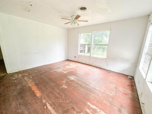 340 Meadow Dr, Bridge City, TX 77611 - photo 9