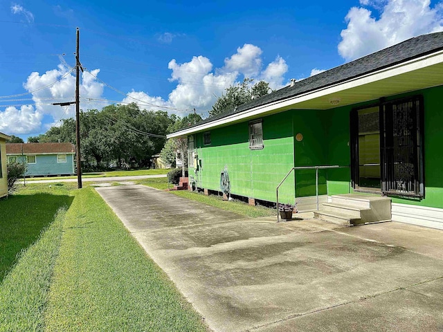 2349 Amino St, Port Arthur, TX 77640 - view of horse barn