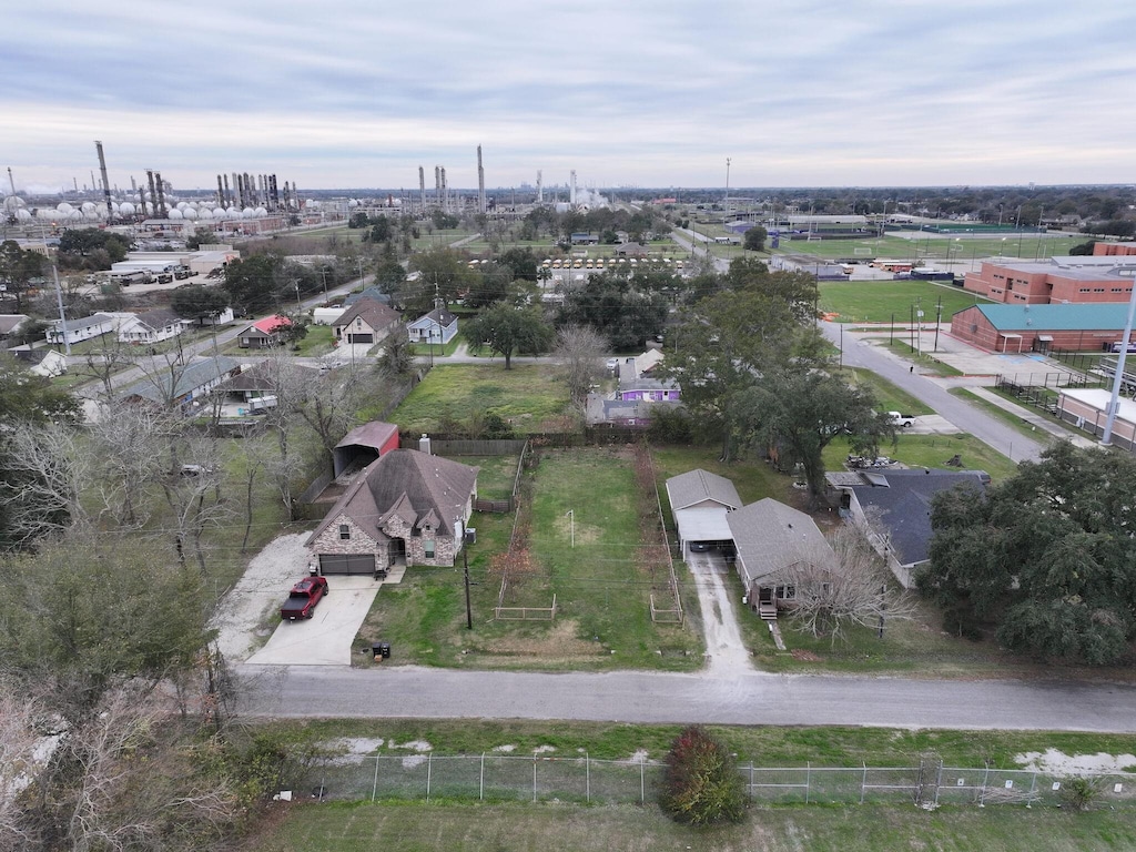 421 Avenue E Ave E, Port Neches, TX 77612 - photo 3