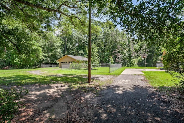 Listing photo 3 for 365 Oak Ln, Vidor TX 77662