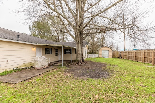 970 Charleston Cir, Bridge City, TX 77611 - fenced backyard featuring a shed