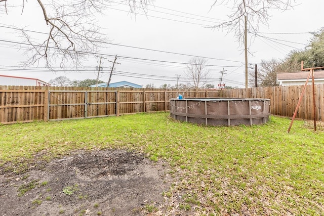 970 Charleston Cir, Bridge City, TX 77611 - view of fenced backyard
