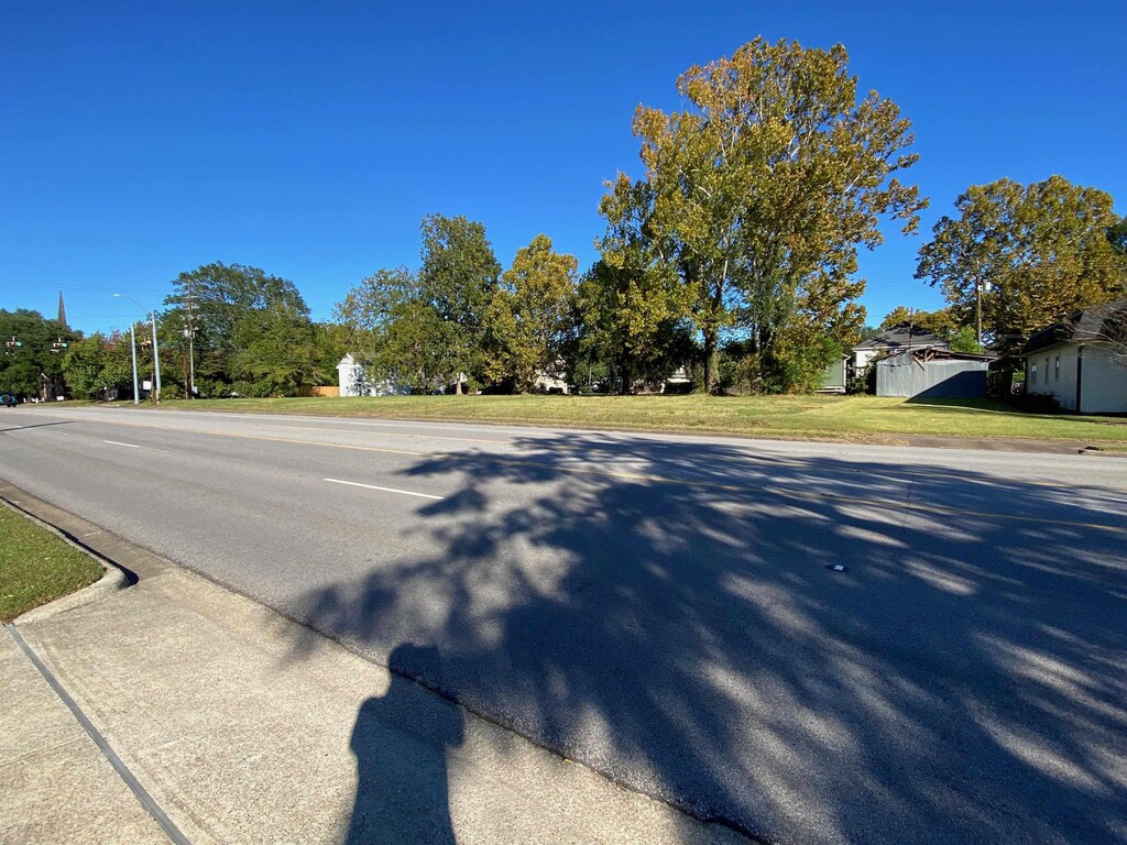 000 5th, Silsbee, TX 77656