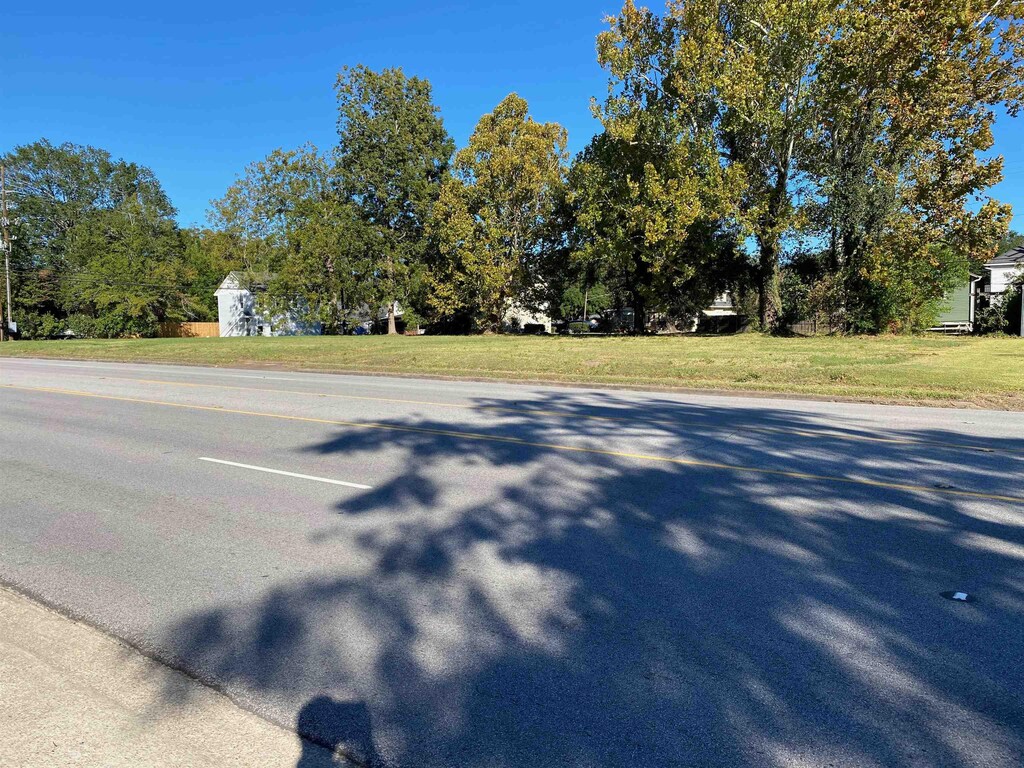 000 5th, Silsbee, TX 77656