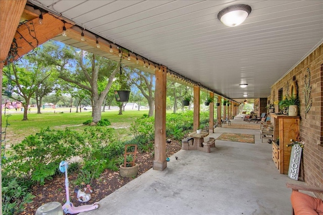 2999 59th St, Port Arthur, TX 77640 - view of patio