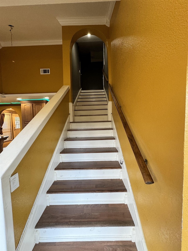 stairs with ornamental molding