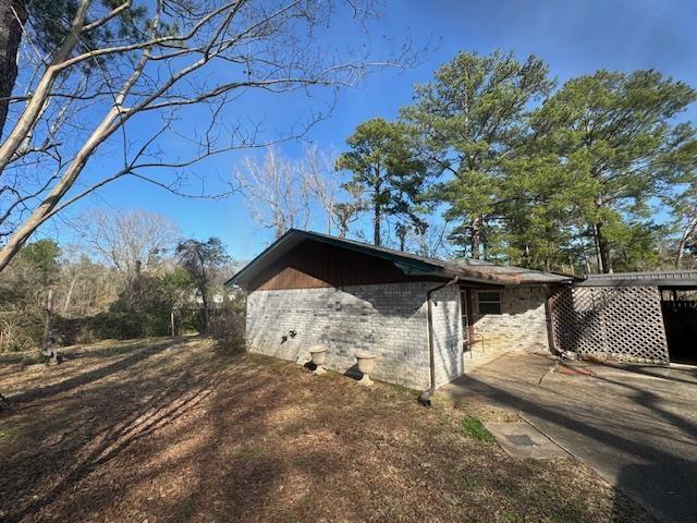 view of side of property