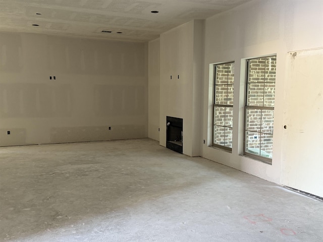 view of unfurnished living room