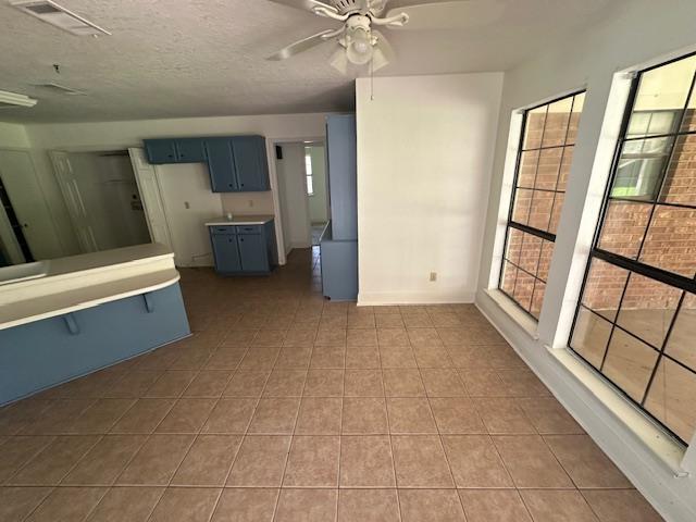 705 Valley Oak Dr, Orange, TX 77632 - photo 4
