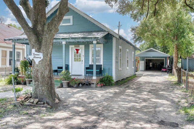 2213 Bonnie St, West Orange, TX 77630 - photo 4