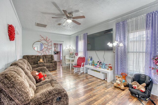 2213 Bonnie St, West Orange, TX 77630 - photo 9
