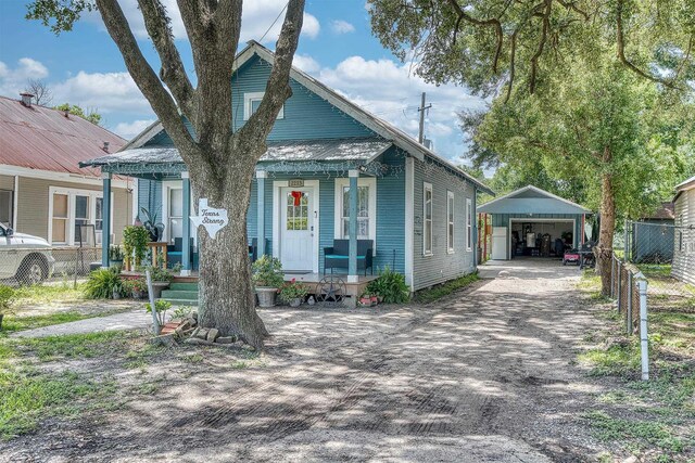 2213 Bonnie St, West Orange, TX 77630 - photo 5