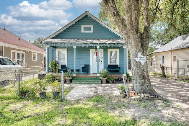 2213 Bonnie St, West Orange, TX 77630 - photo 1