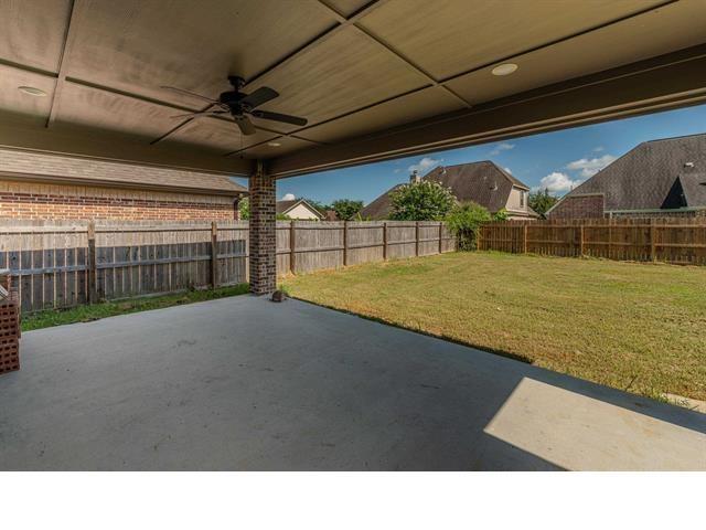 view of patio / terrace featuring a ceiling fan and a fenced backyard