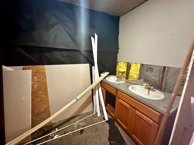 bathroom with sink