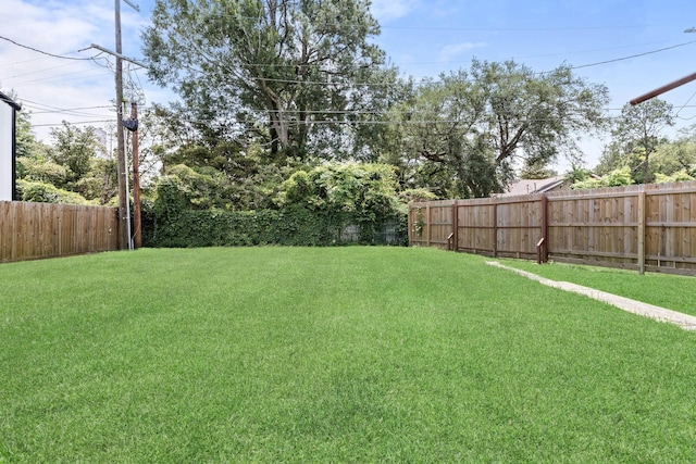 4300 Ferndale Dr, Port Arthur, TX 77642 - view of fenced backyard