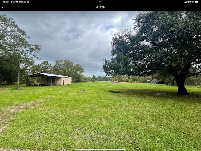 Listing photo 2 for 17554 Old Sour Lake Rd, Beaumont TX 77713