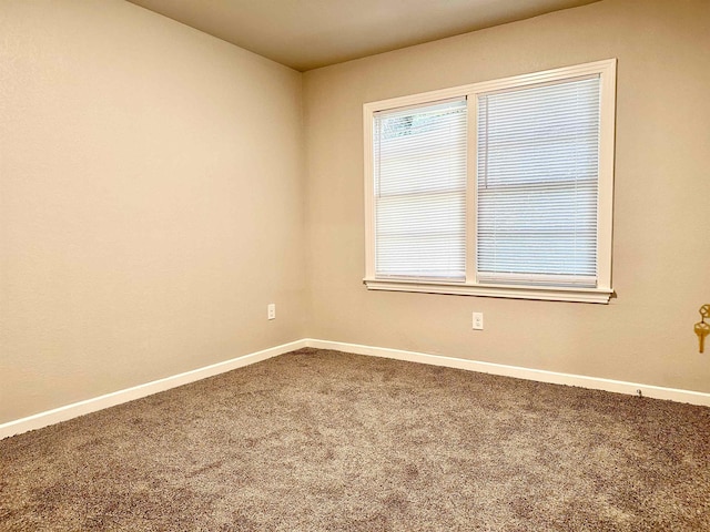 empty room with carpet