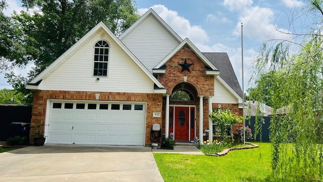 view of front of home with a front yard