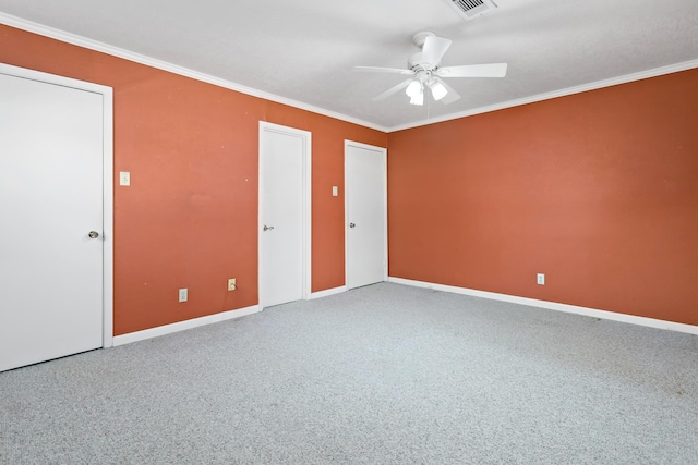 unfurnished bedroom with ceiling fan and crown molding