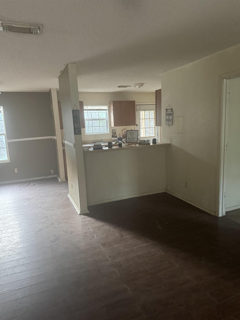 949 Martin Luther King St, Kirbyville, TX 75956 - unfurnished room featuring light hardwood / wood-style flooring