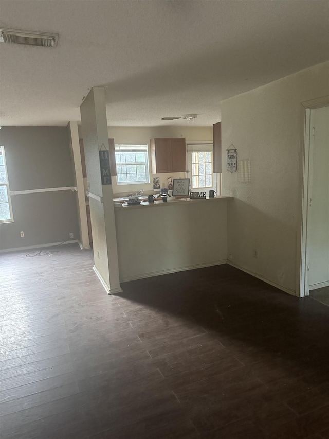 unfurnished room featuring light hardwood / wood-style flooring