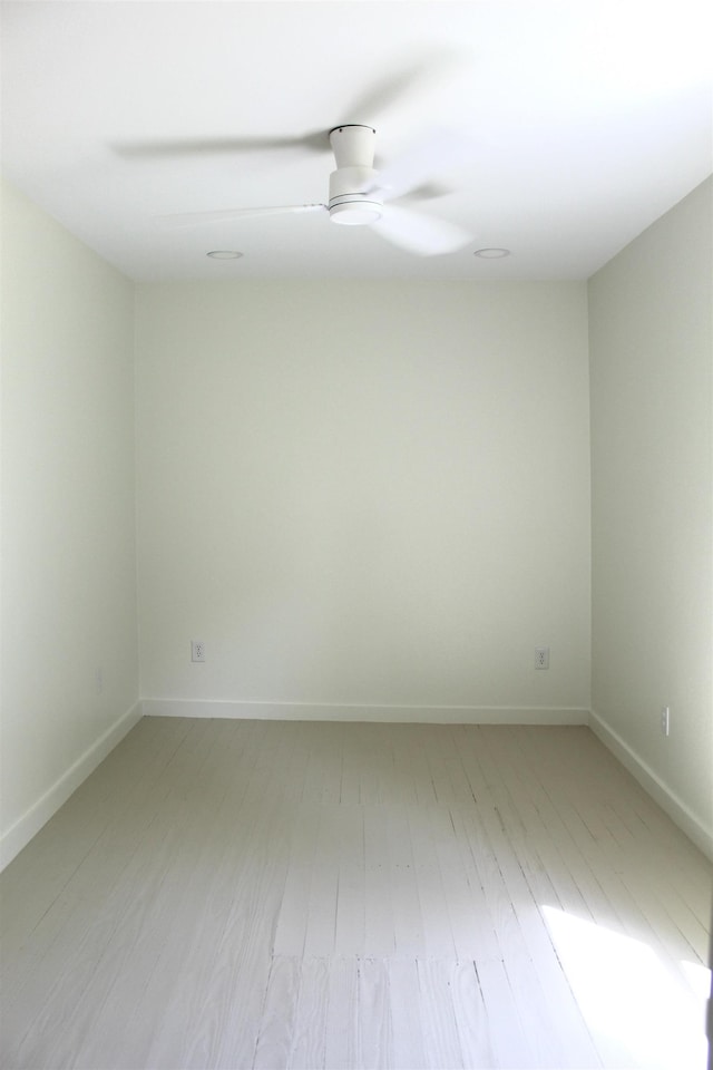 111 Sycamore St, Port Neches, TX 77651 - unfurnished room featuring ceiling fan and light wood-style flooring
