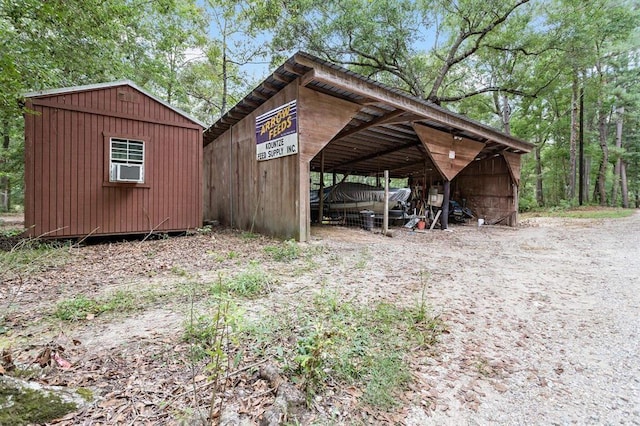 view of outbuilding