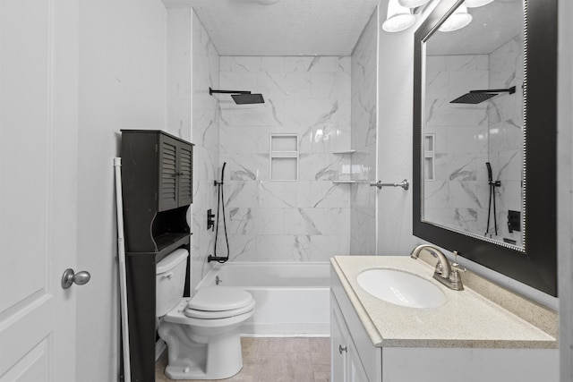 815 N 14th St, Nederland, TX 77627 - full bath with vanity, toilet, shower / bath combination, and a textured ceiling