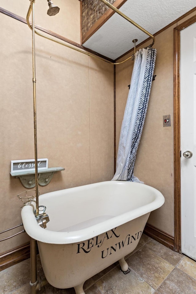 134 Sherwood Trl, Silsbee, TX 77656 - bathroom with a soaking tub