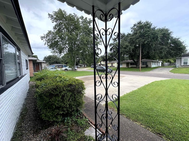 5115 Allen Dr, Beaumont, TX 77708 - view of grassy yard