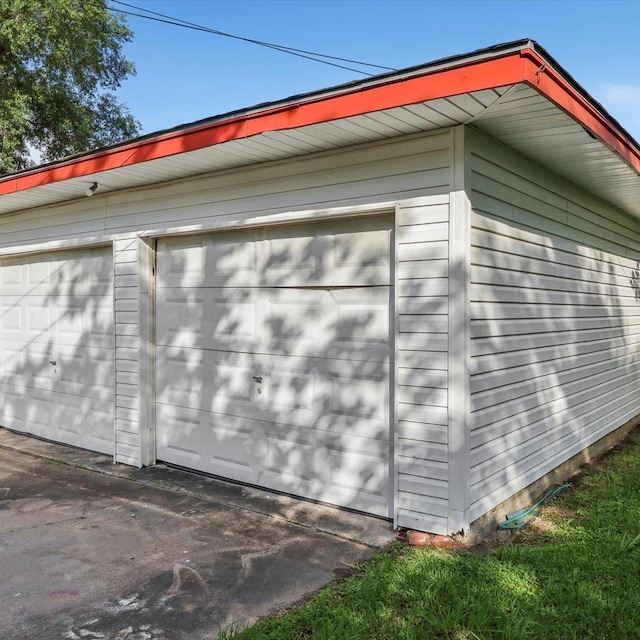 1710 17th St, Port Arthur, TX 77640 - view of garage
