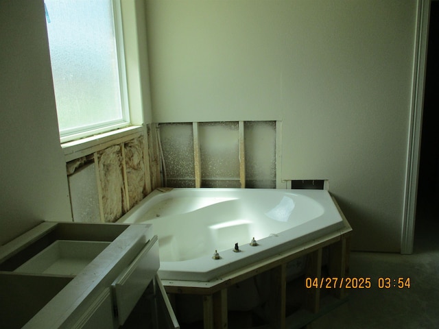 9145 Bellflower St, Beaumont, TX 77713 - full bath featuring a garden tub