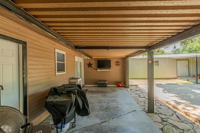 2418 Saba Ln, Port Neches, TX 77651 - view of patio