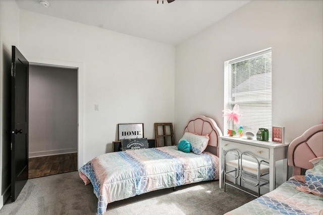 bedroom with carpet flooring