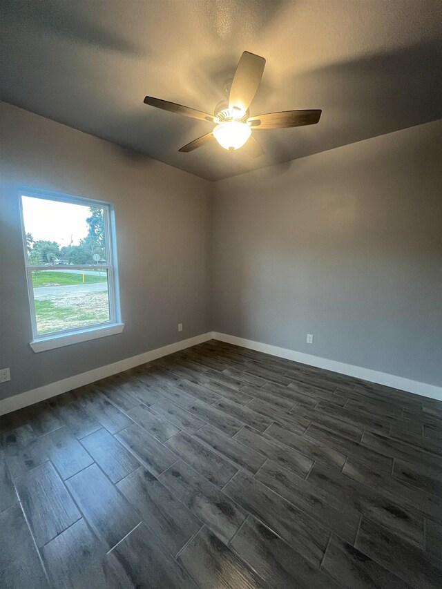 Listing photo 2 for 3190 Cartwright St, Beaumont TX 77701