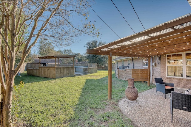 view of yard featuring a patio