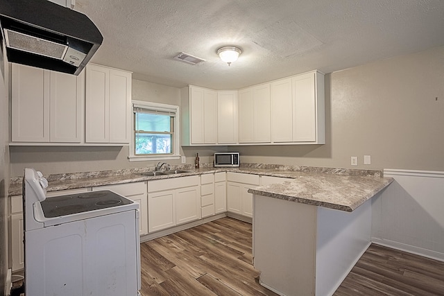 411 3rd St, Nederland, TX 77627 - photo 9