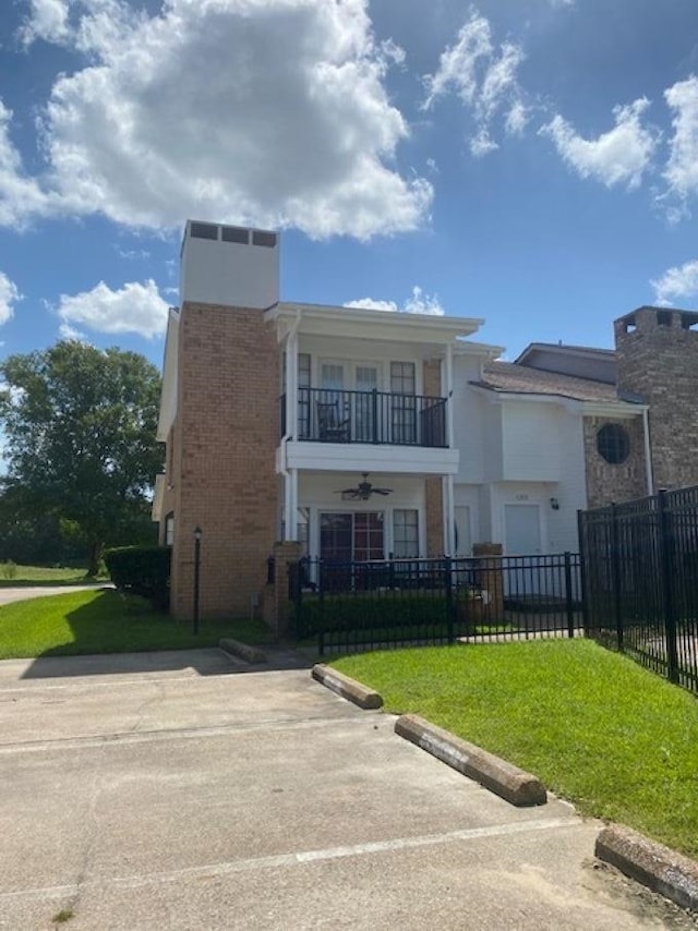 1620 Wellington Pl, Beaumont, TX 77706 - photo 1