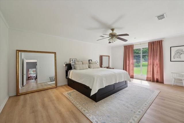 1210 Nottingham Ln, Beaumont, TX 77706 - bedroom featuring light wood-type flooring and baseboards