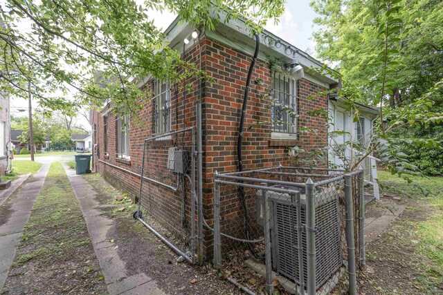 2530 Laurel St, Beaumont, TX 77702 - photo 21