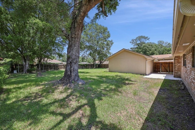 5210 Ada Ave, Beaumont, TX 77708 - view of yard