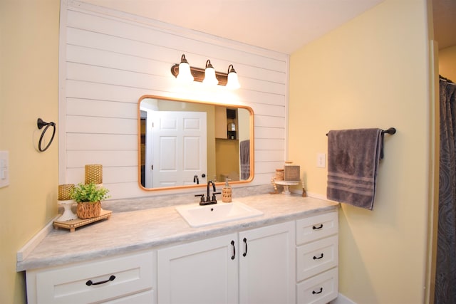 bathroom featuring vanity